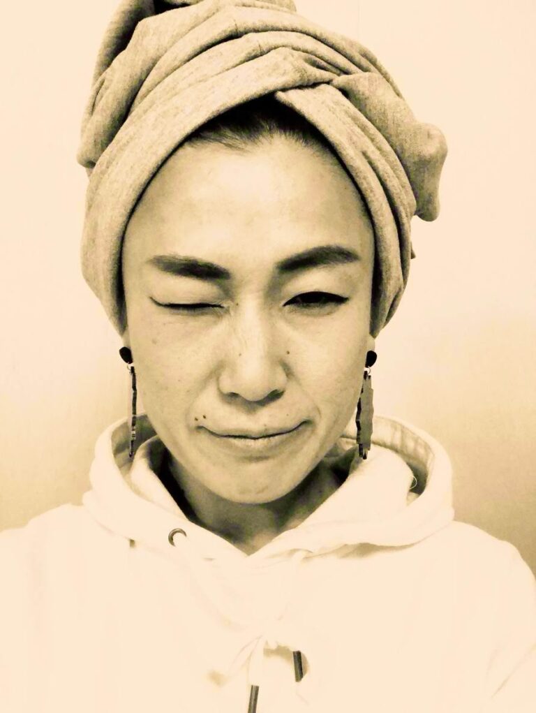 ダンス講師